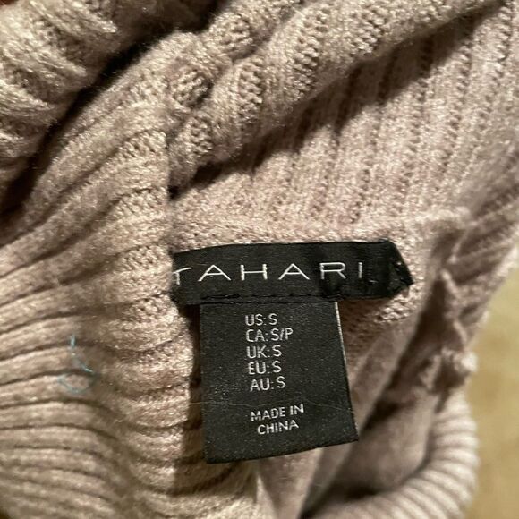Tahari Women's Loose 2 Style Turtleneck Sweater Size S - Picture 8 of 8
